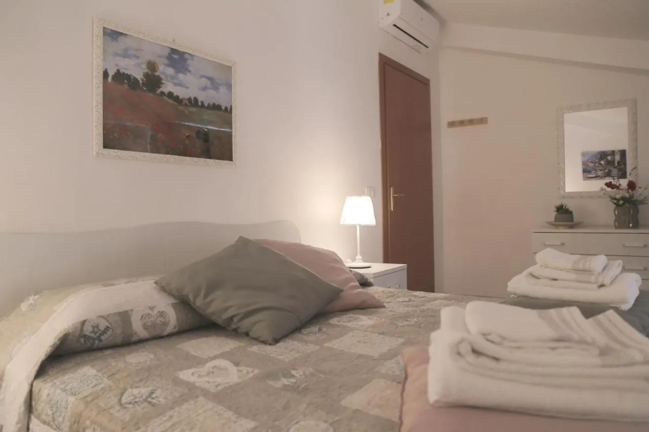 Casa Diletta Lejlighed Pachino 0*,  Italien